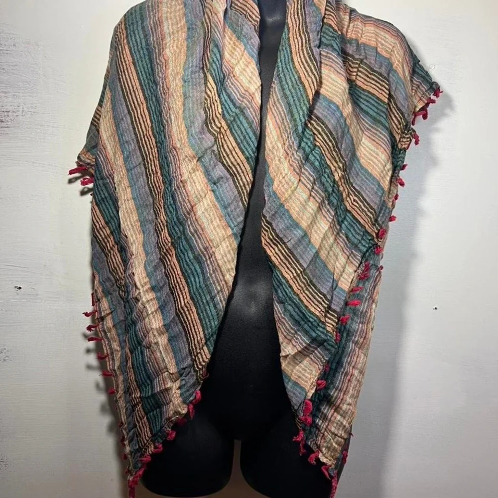 90s y2k Steve Madden shawl scarf striped boho chic striped cozy office workcore